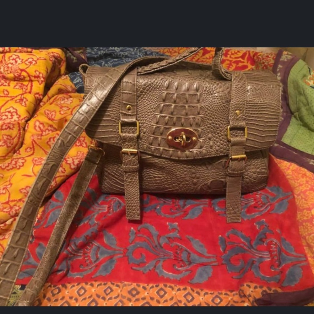 Braciano Large Purse